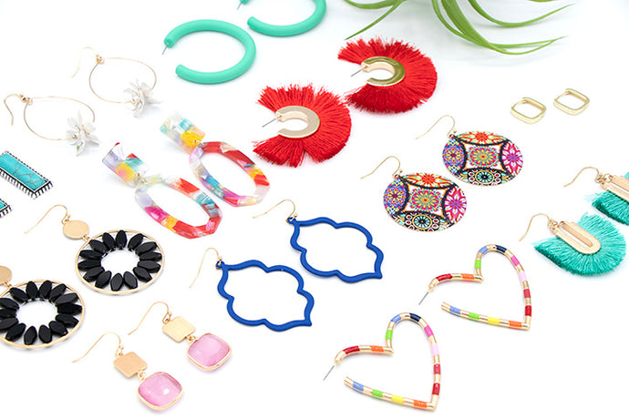 Free Fashion Earring with $30 Purchase