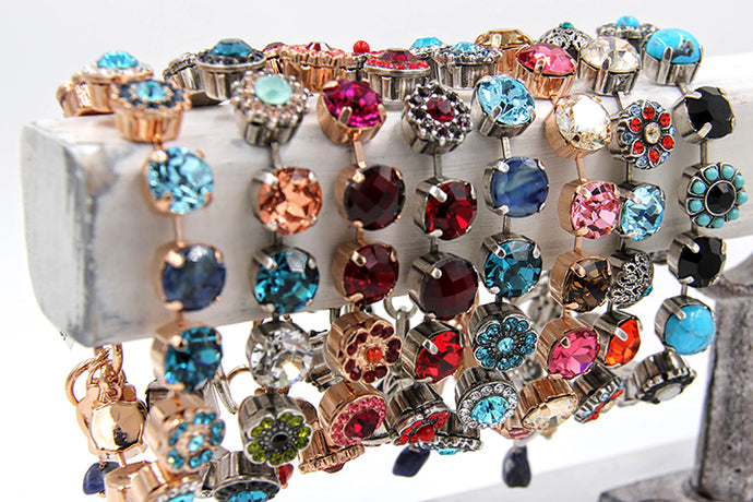 Shop New Collections from Mariana