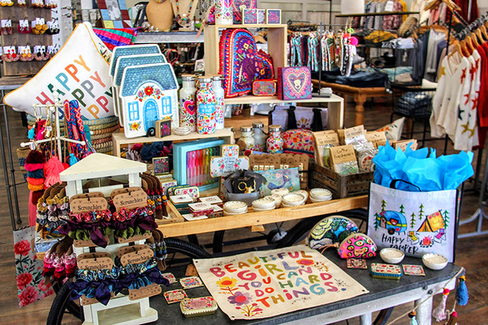 Spread Some Happiness with Gifts from Natural Life