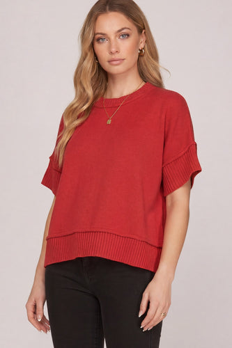 She + Sky Half Sleeve Sweater Top in Red