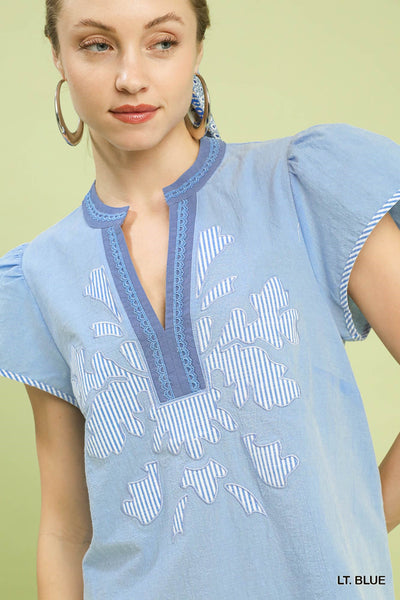 Umgee Abstract Applique Split Neck Top in Light Blue