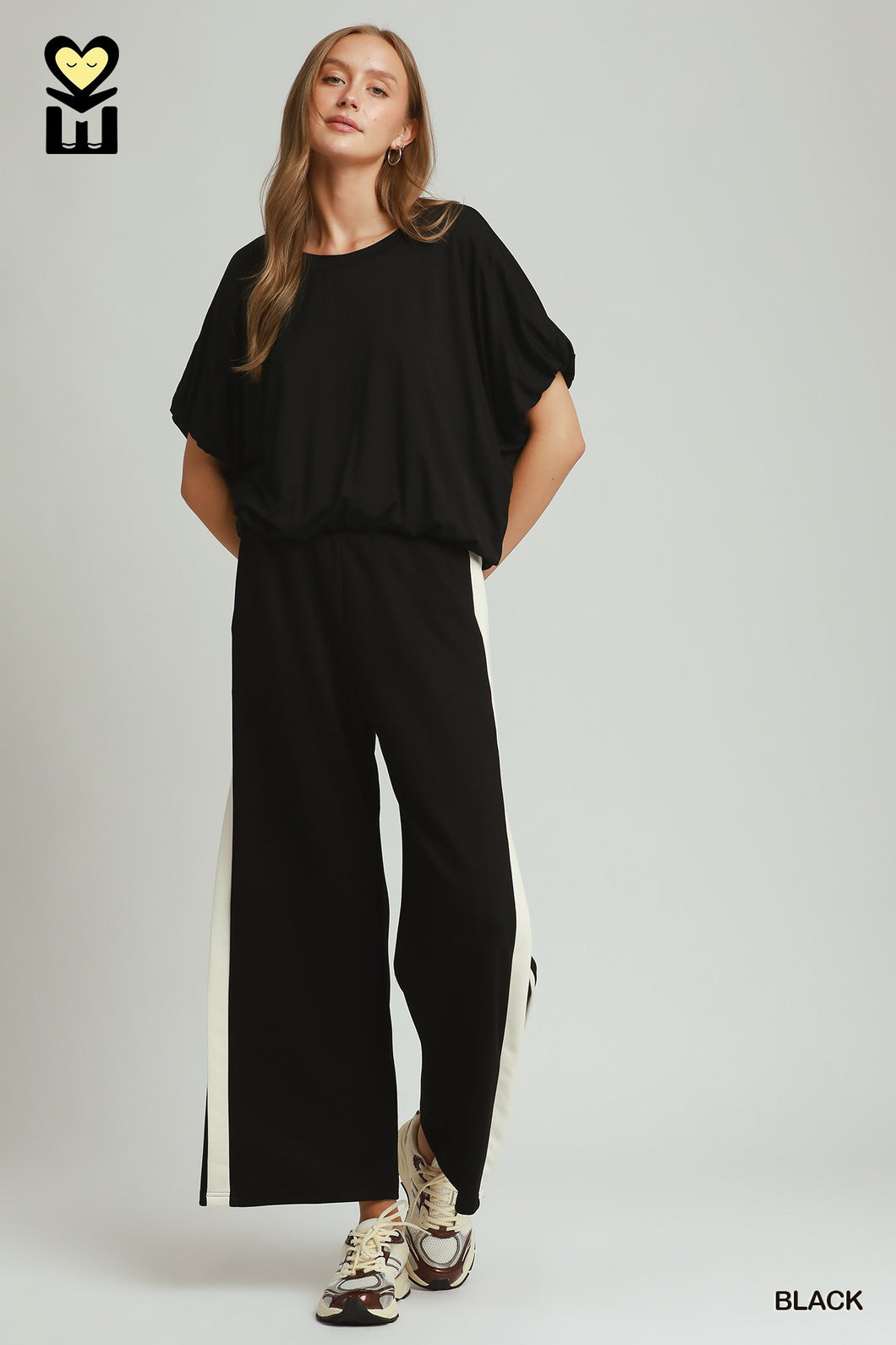 UMGEE BAMBOO FIBER Double Lined Bubble Sleeve & Hem Top in Black