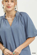 UMGEE Chambray Scallop Hem Puff Sleeve Top