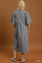 Umgee Puff Sleeve Plaid Midi Dress in Black