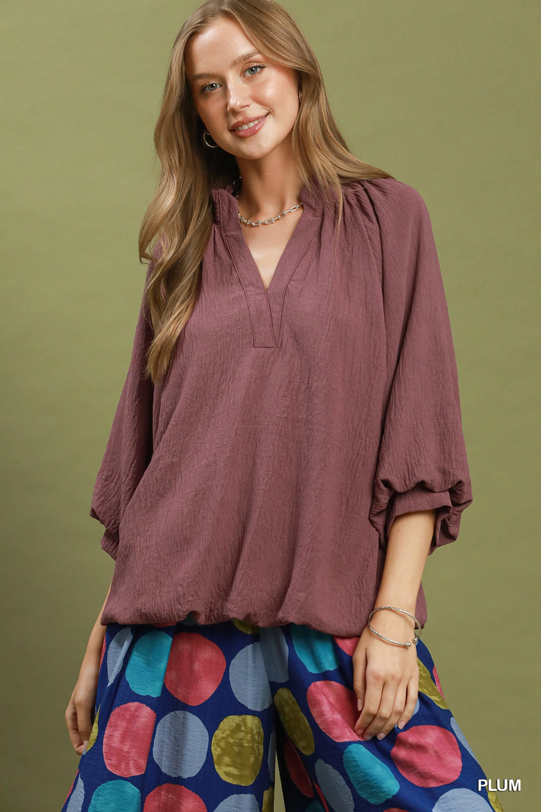 Umgee Balloon Sleeve Split Neck Blouse in Plum