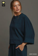 Umgee LUXEKNIT Relaxed Boxy Pullover in Deep Ocean