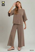 Umgee SPACEKNIT 3/4 Raglan Sleeve Top in Mocha