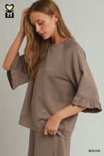 Umgee SPACEKNIT 3/4 Raglan Sleeve Top in Mocha