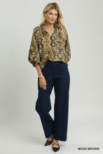 Umgee Abstract Print Balloon Sleeve Top in Moss Brown