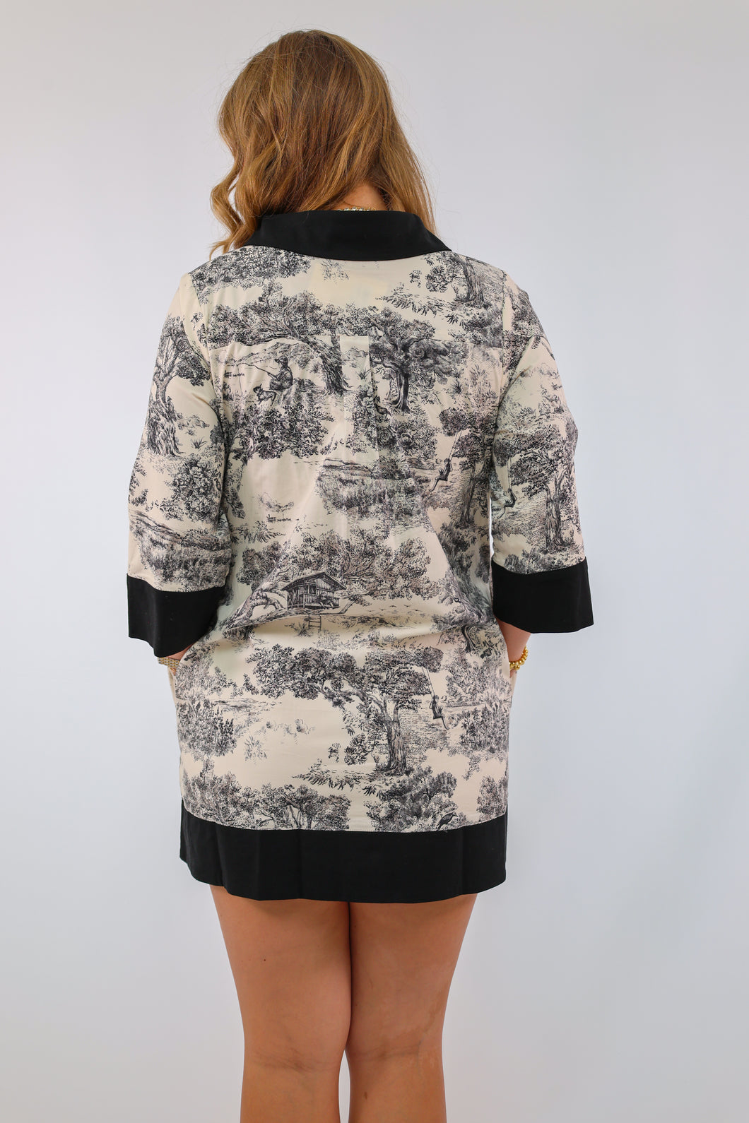 Entro Black & White Toile Dress Entro Black & White Toile Dress