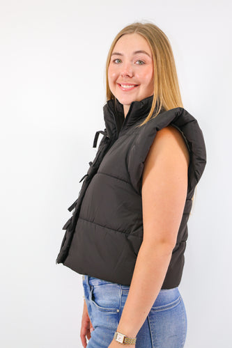 Flutter Sleeve Bow Detail Zip-up Puffer Vest in Black