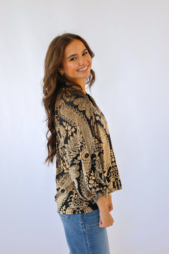 Umgee Damask Print Velvet Split Neck Top in Black/Cream