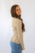 Button Down Lace Trim Fitted Knit Top in Mocha