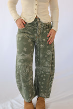 ee:some Mineral Washed Paisley Printed Barrel Jeans