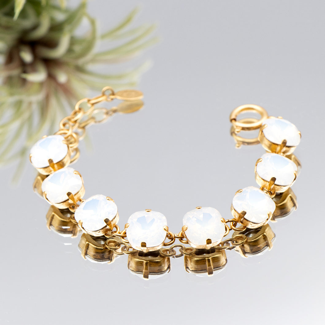 La Vie Parisienne White Opal Bracelet in Gold