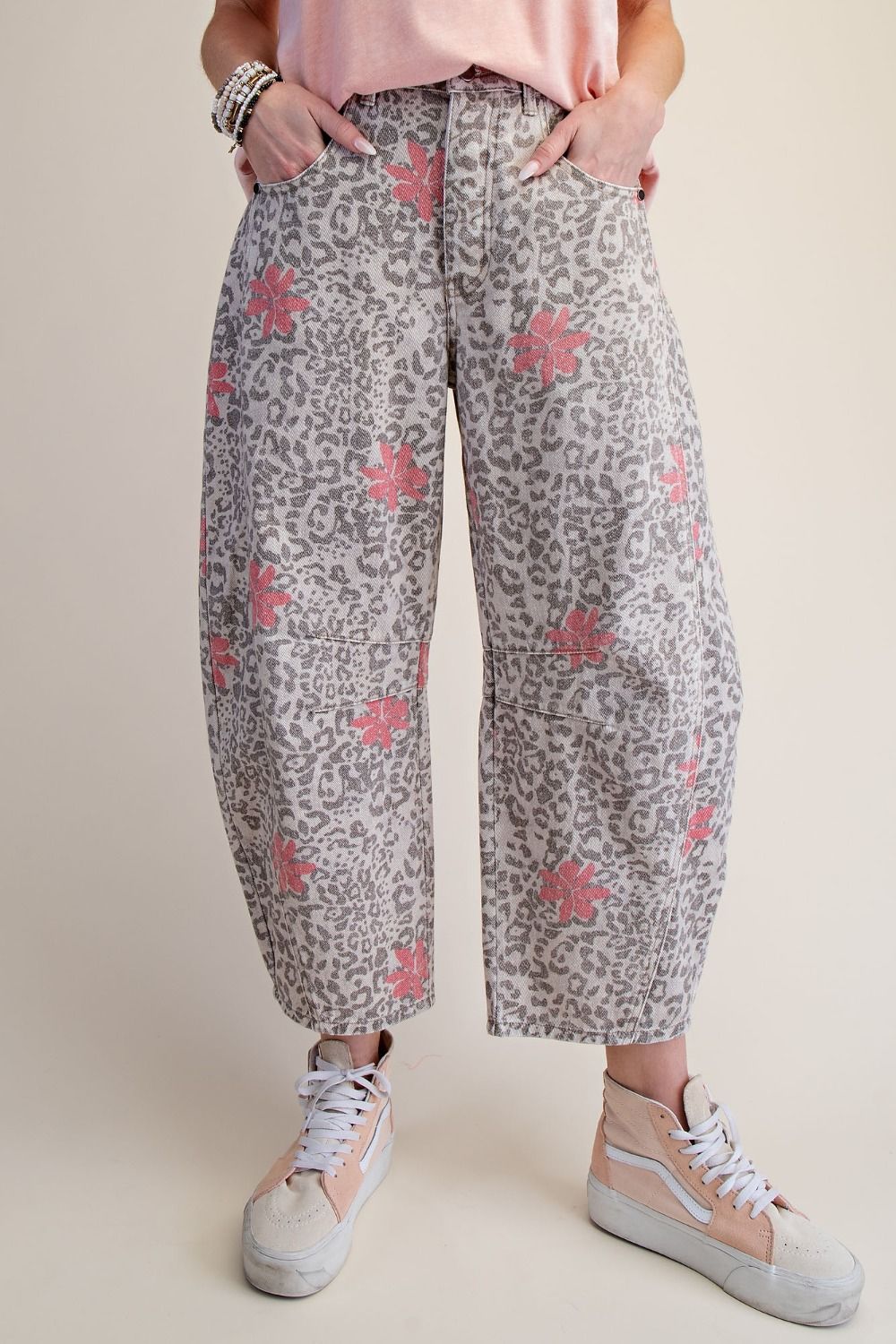 Easel ANIMAL PRINTED WASHED TWILL BARREL PANTS