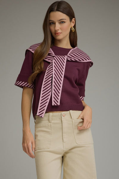 Entro Short Sleeve Top with Striped Scarf in Wine