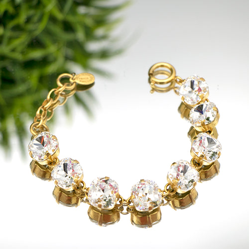La Vie Parisienne Crystal Bracelet in Gold